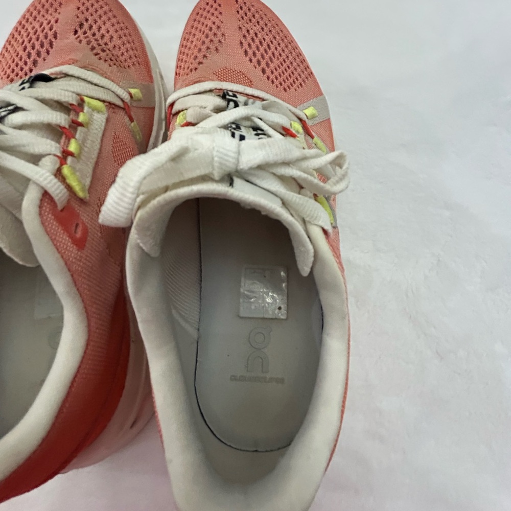 On Running Women’s cloud eclipse Mesh Athletic Ru… - image 6